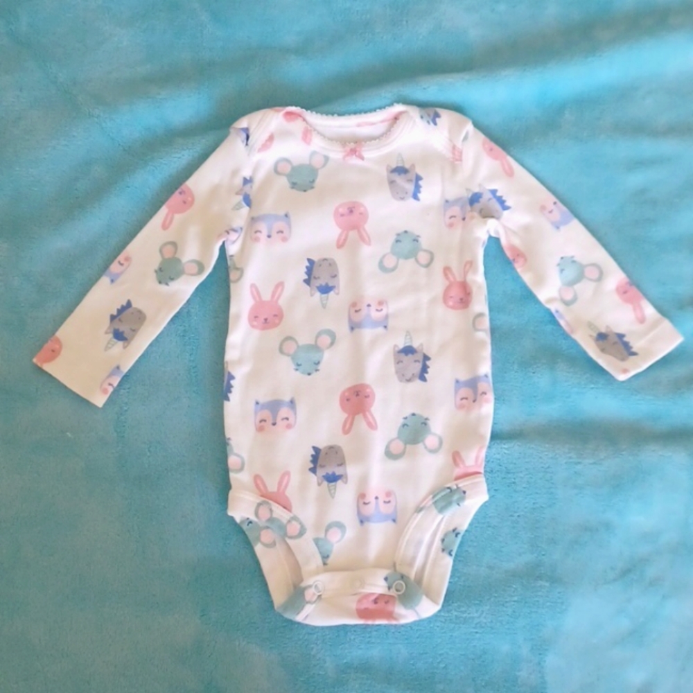 Carters Animal Print Long Sleeve Onsie Baby Size 6 Months